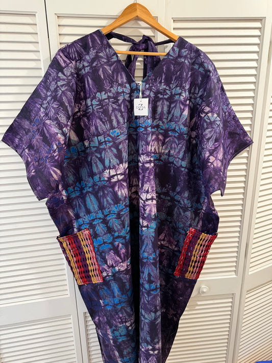 Royal Bloom Tie-Dye Kaftan – Aso Oke (Handwoven) Pocket Detail